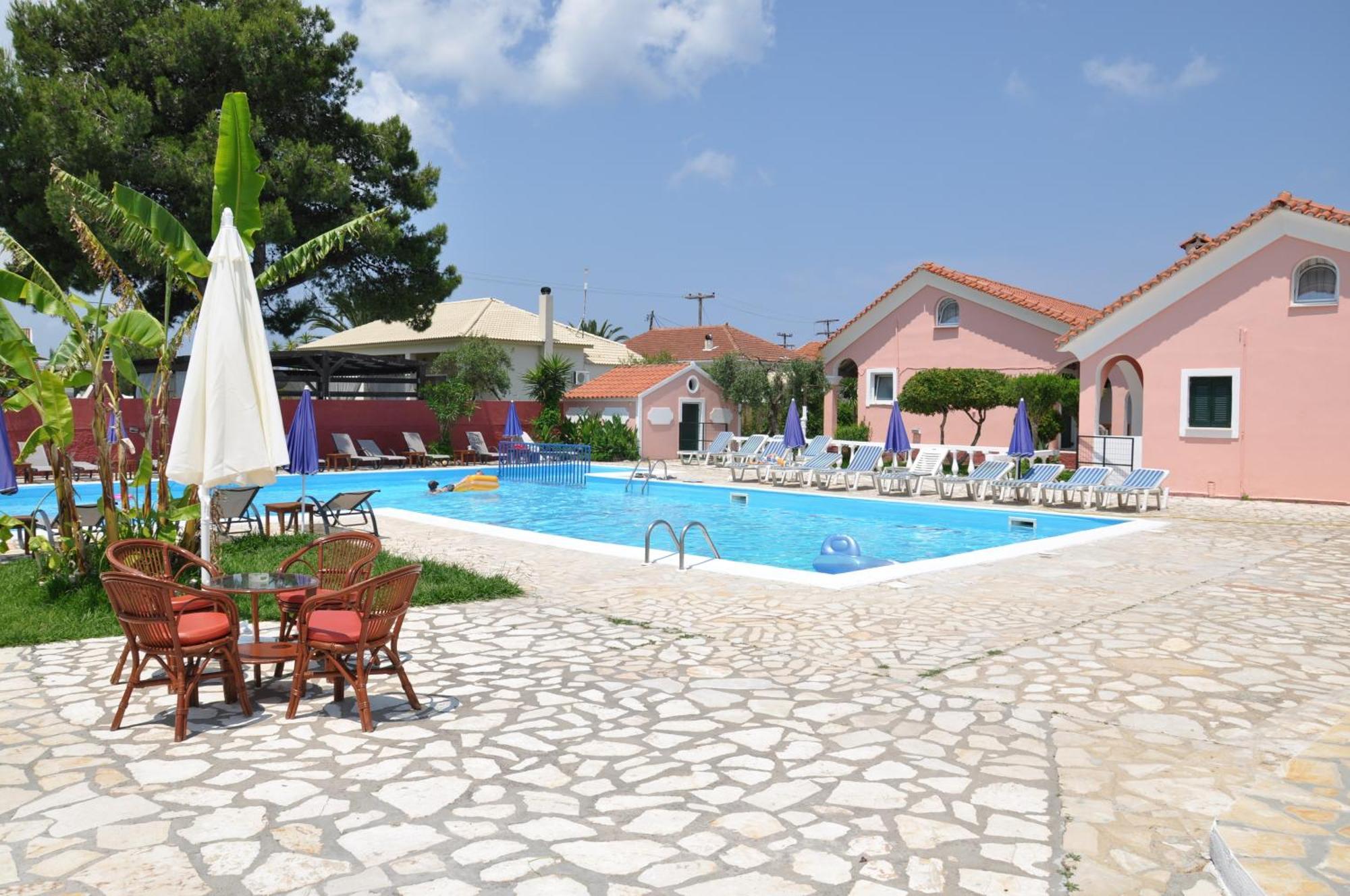 Tassos Apartments Corfu  ภายนอก รูปภาพ