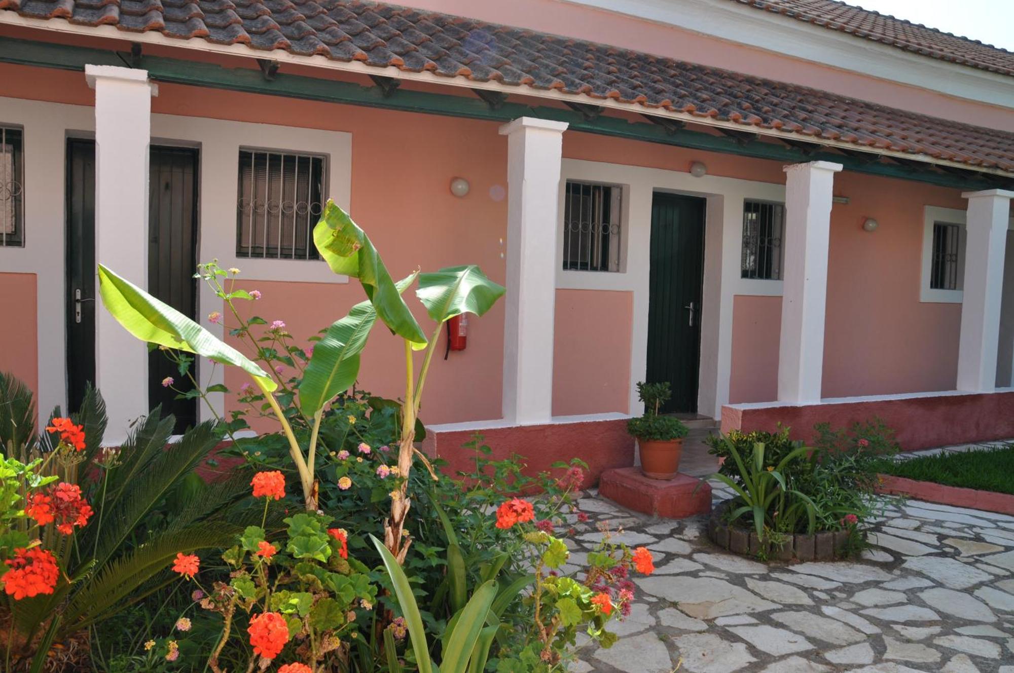 Tassos Apartments Corfu  ภายนอก รูปภาพ