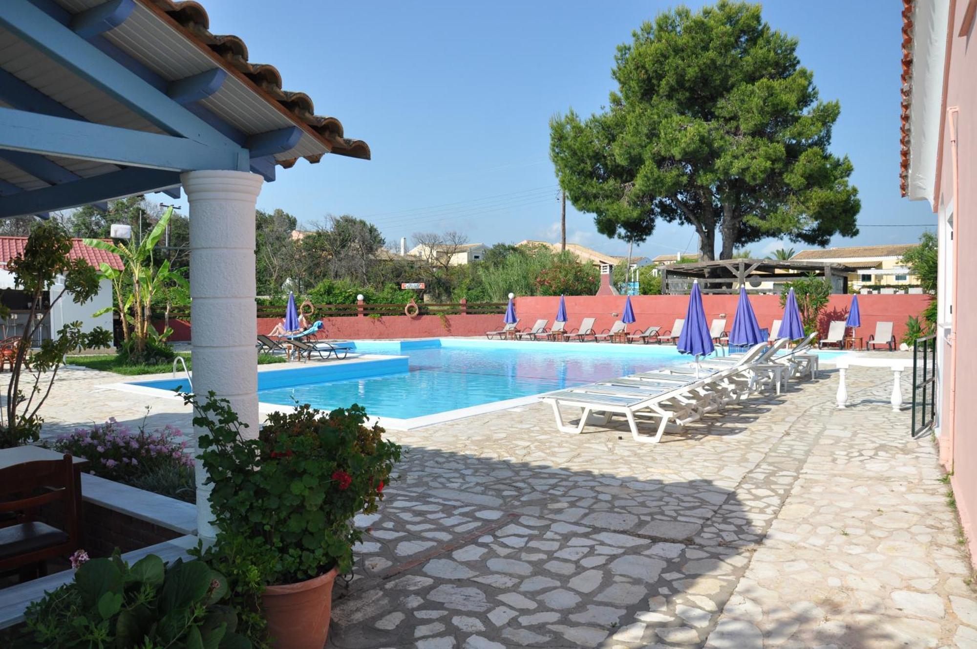 Tassos Apartments Corfu  ภายนอก รูปภาพ