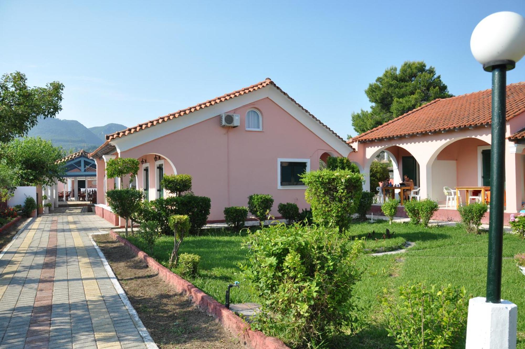 Tassos Apartments Corfu  ภายนอก รูปภาพ