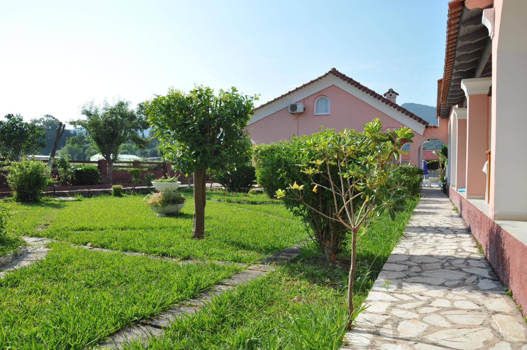 Tassos Apartments Corfu  ภายนอก รูปภาพ