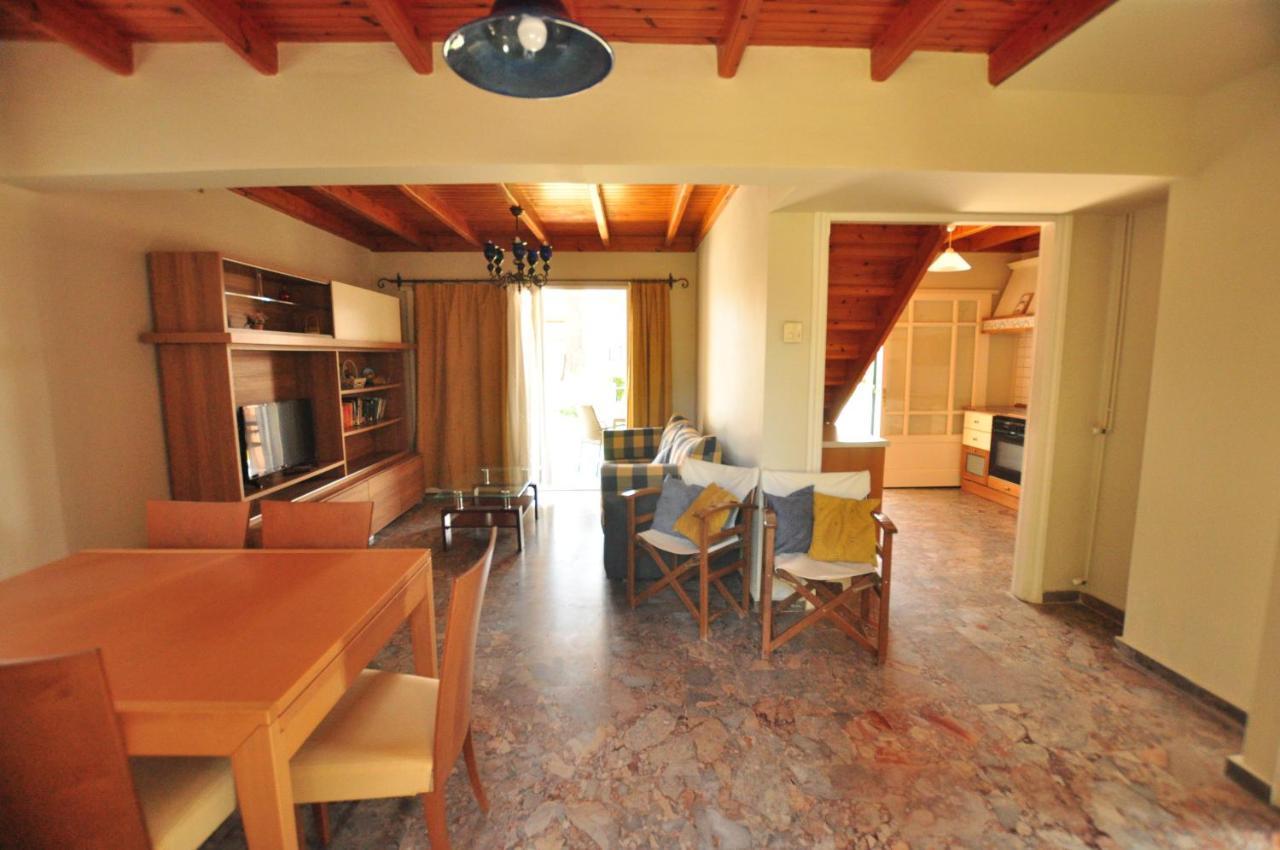 Tassos Apartments Corfu  ภายนอก รูปภาพ