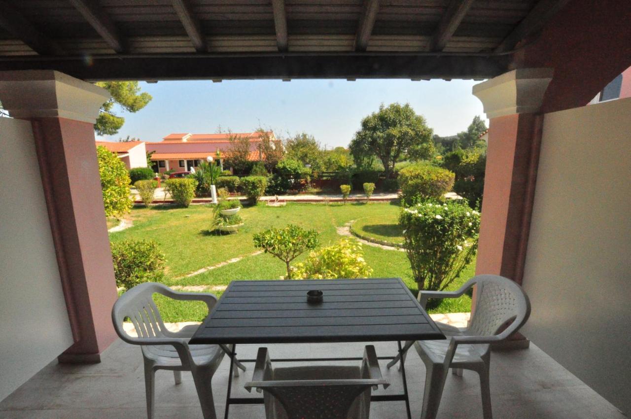 Tassos Apartments Corfu  ภายนอก รูปภาพ